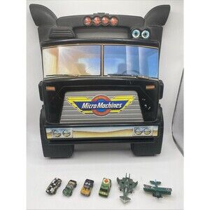 Vtg 1988 Galoob Micro Machines Storage Box Carrying Case  Semi Truck W/ Vehicles